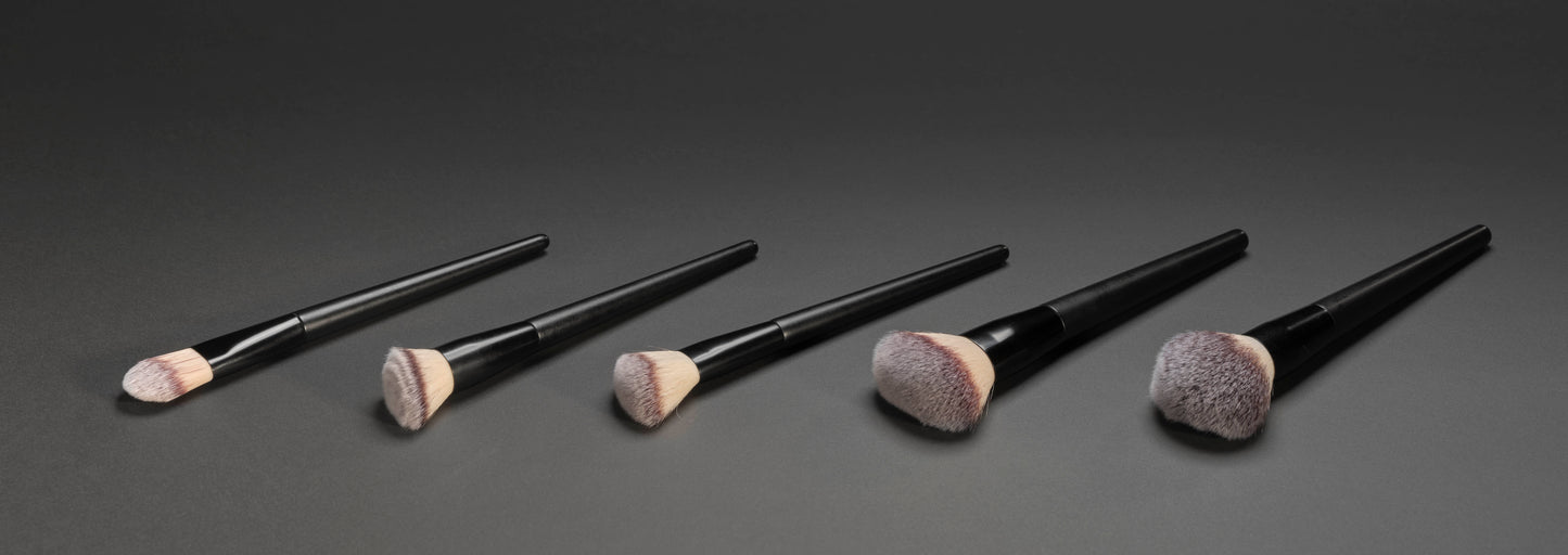 Kabuki Brush